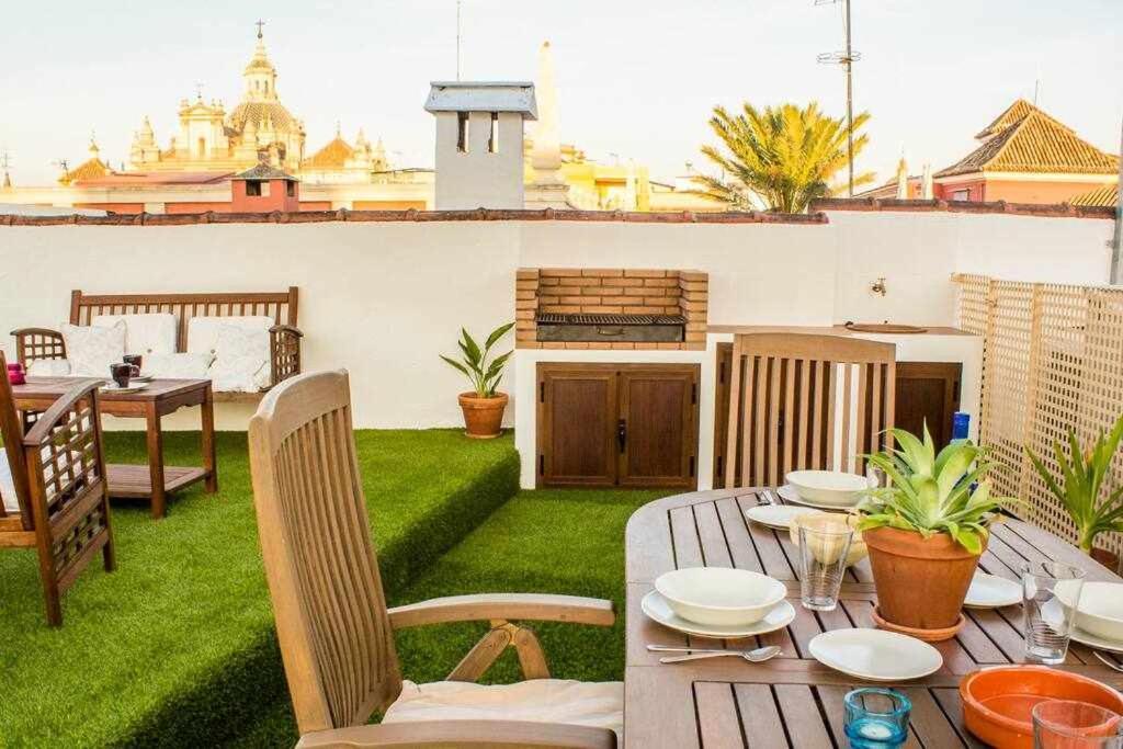 Atico Con Piscina Junto Catedral De Sevilla Exteriér fotografie