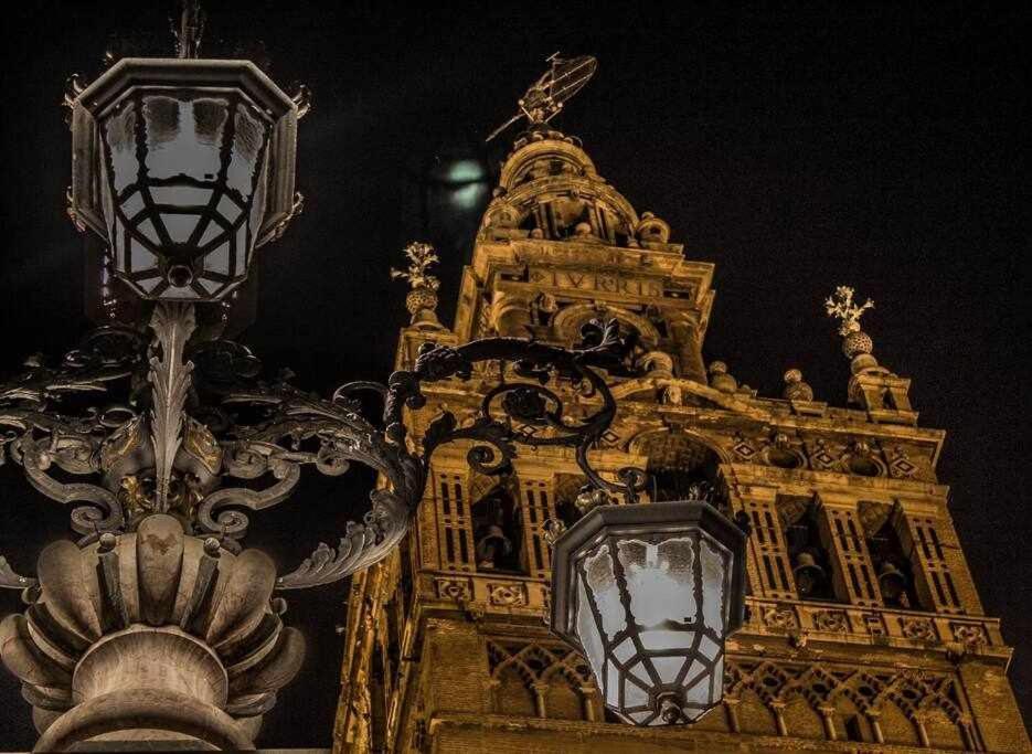 Atico Con Piscina Junto Catedral De Sevilla Exteriér fotografie
